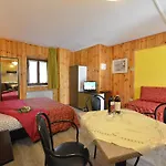 Bellevue Aparthotel Antey-Saint-André