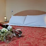 Bellevue アパートホテル 4*