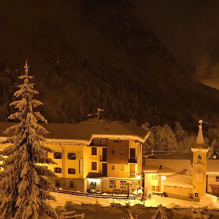Bellevue 4* Antey-Saint-André