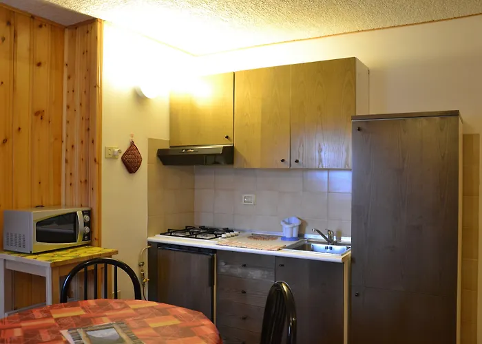 Bellevue Aparthotel Antey-Saint-André